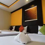 Grand Pinnacle Hotel
