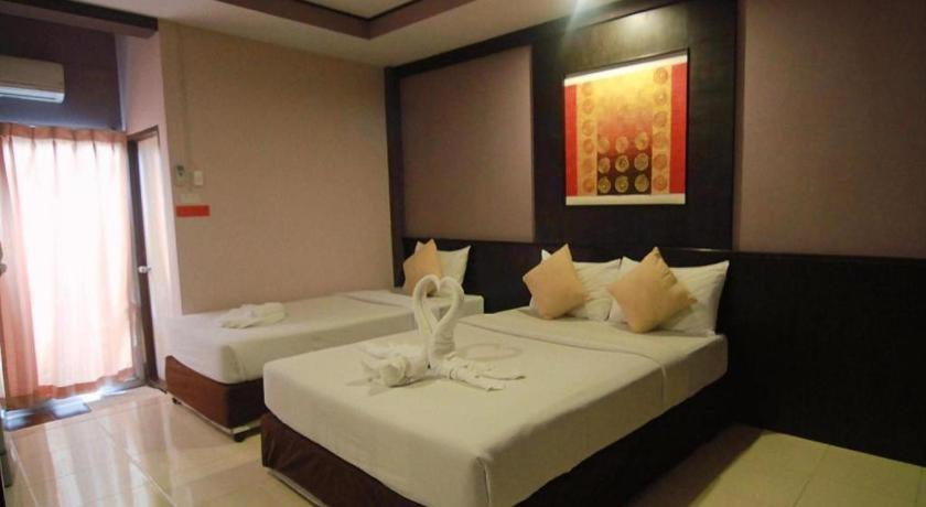 Hotel Grand Pinnacle 3*